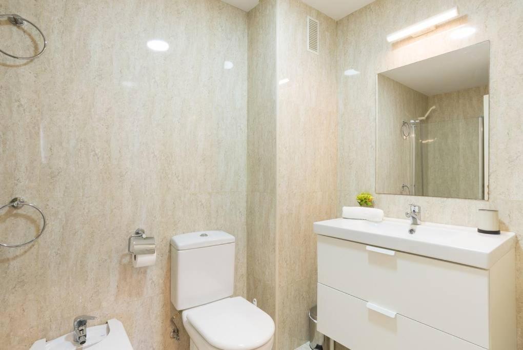 Apartamento Top Vistas Al Mar Apartment มาลากา ภายนอก รูปภาพ